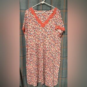 Floral nightgown